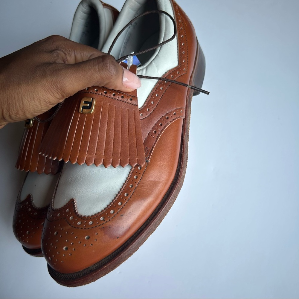 FootJoy Classic vintage Golf Shoes - Picture 6 of 6